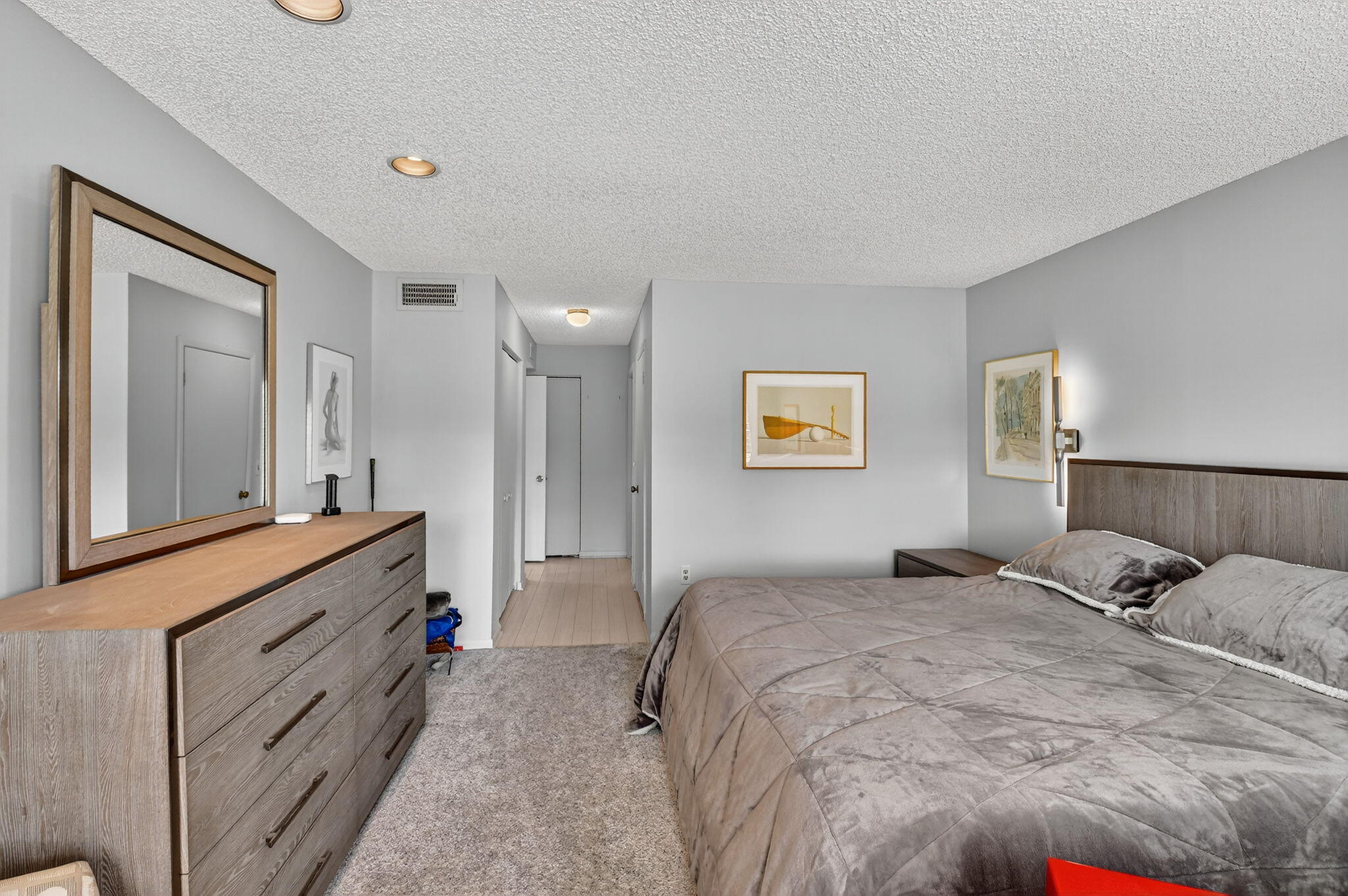 STRATFORD AT HUNTERS RUN CONDO - Residential