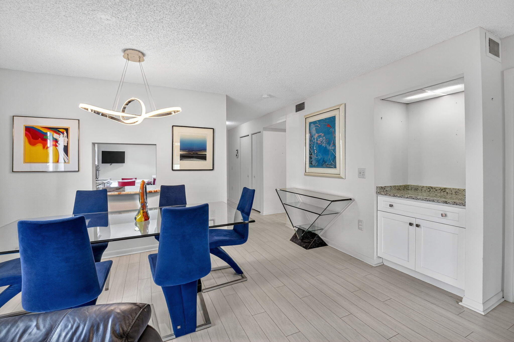 STRATFORD AT HUNTERS RUN CONDO - Residential