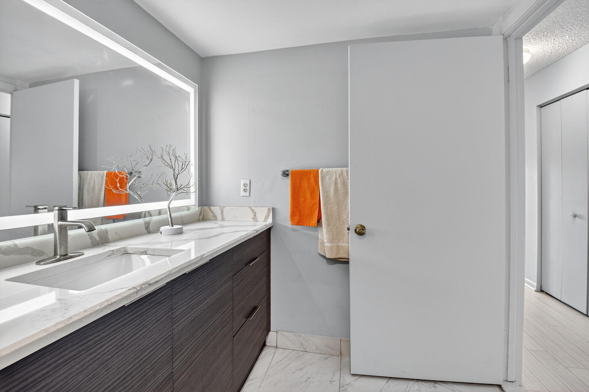 STRATFORD AT HUNTERS RUN CONDO - Residential