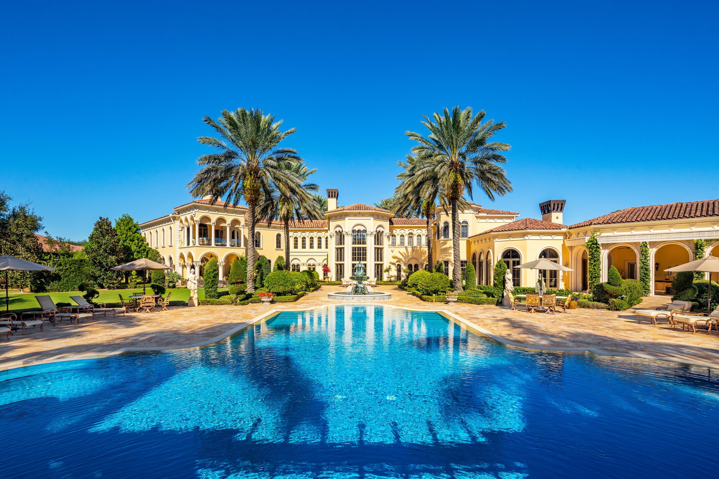 BEARS CLUB - Residential