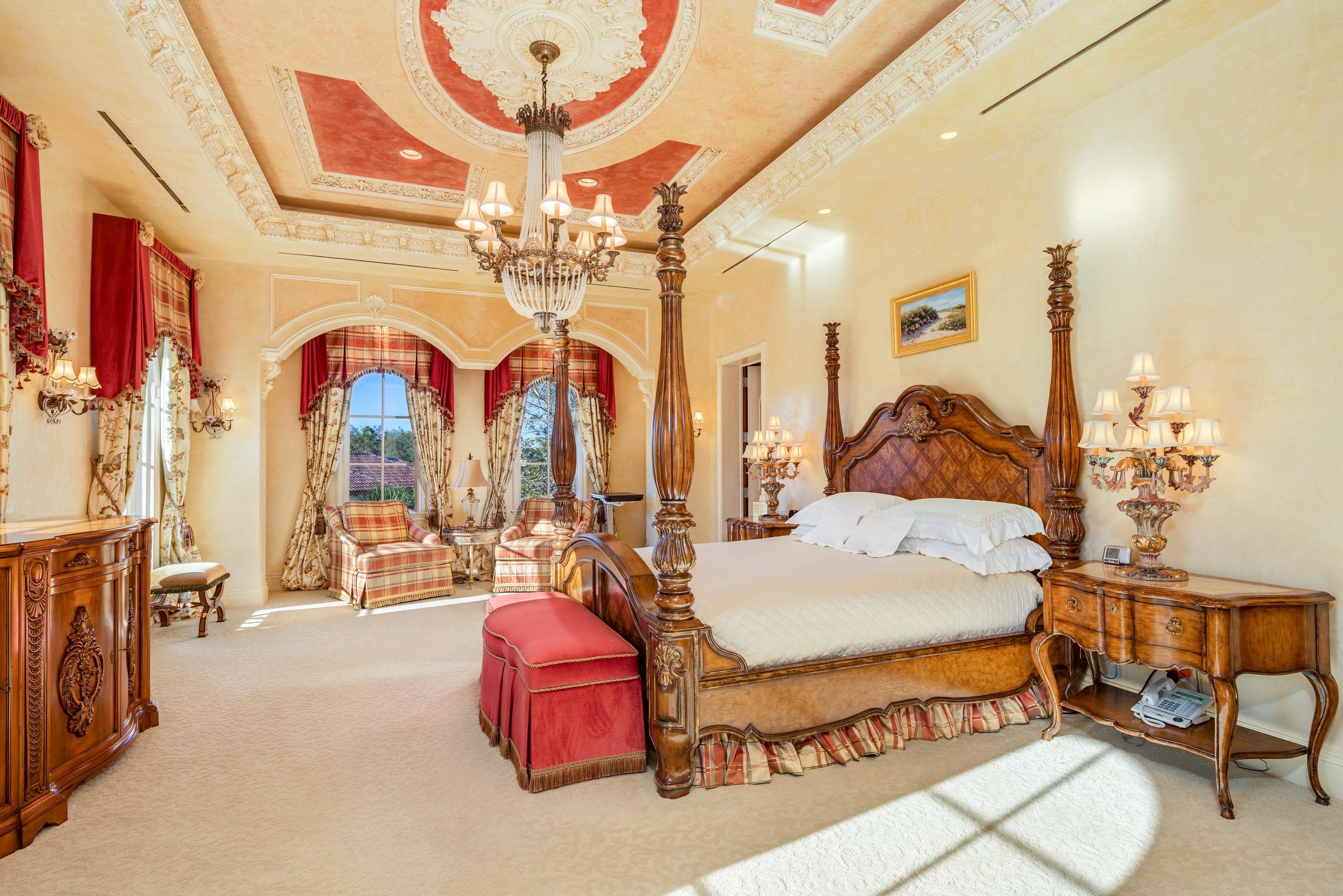 BEARS CLUB - Residential