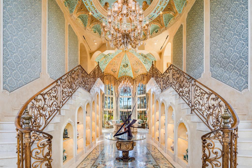 BEARS CLUB - Residential