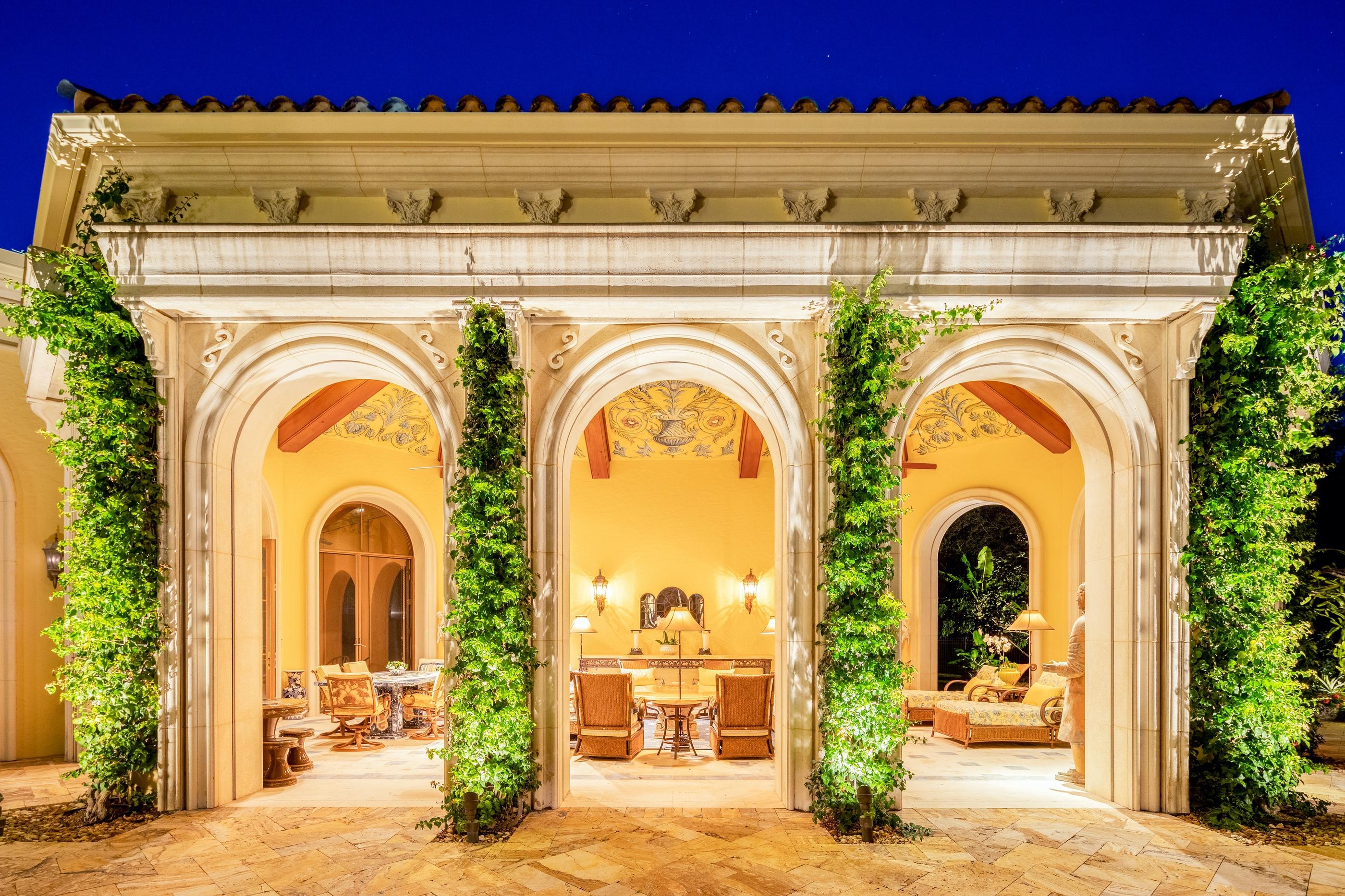 BEARS CLUB - Residential