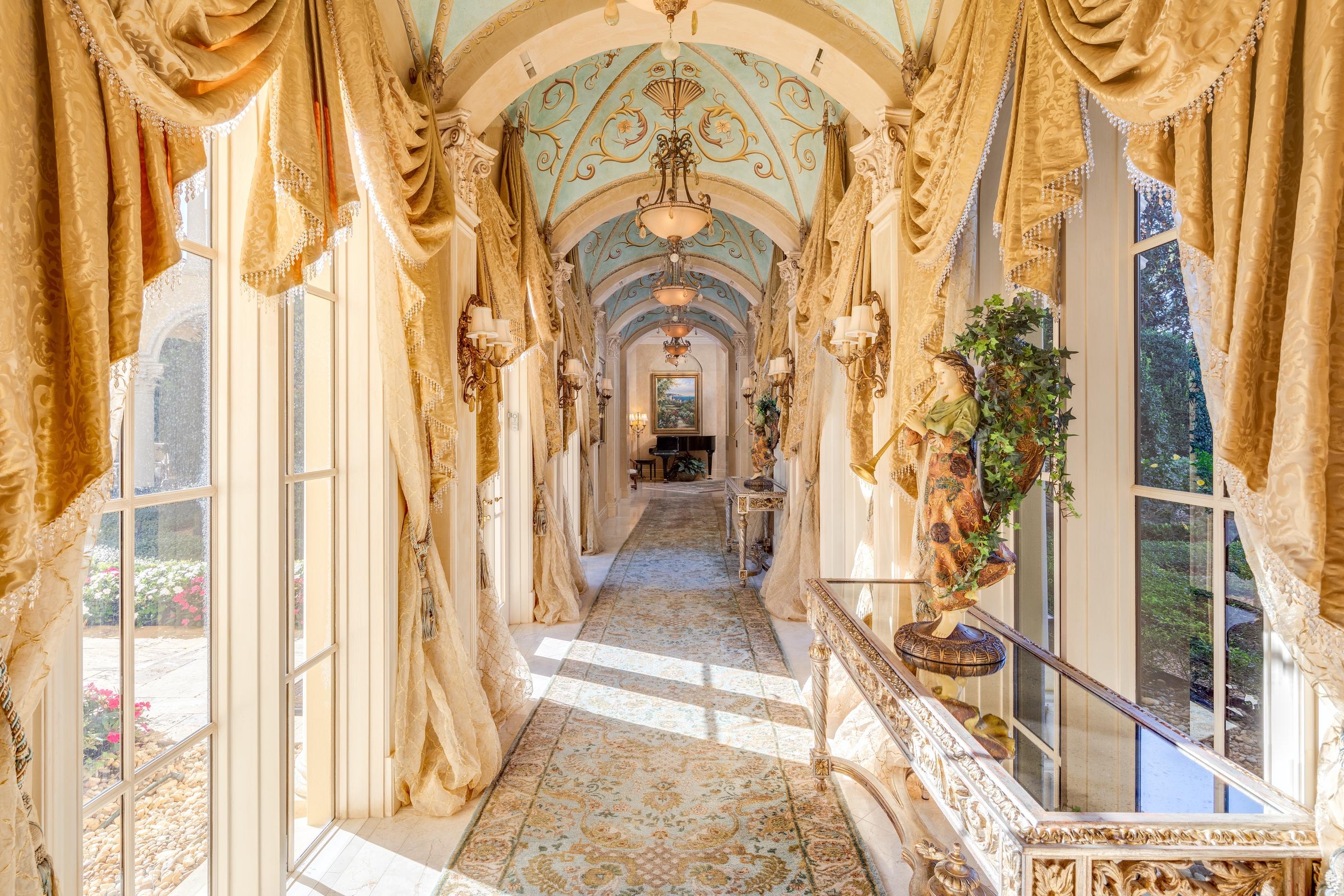 BEARS CLUB - Residential