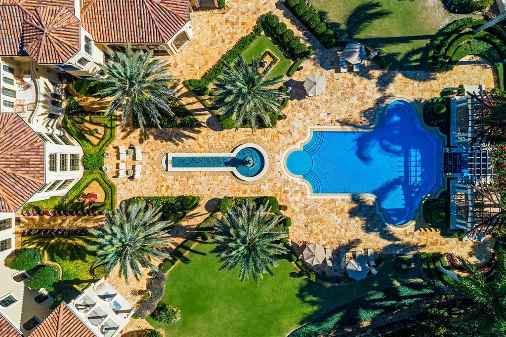 BEARS CLUB - Residential