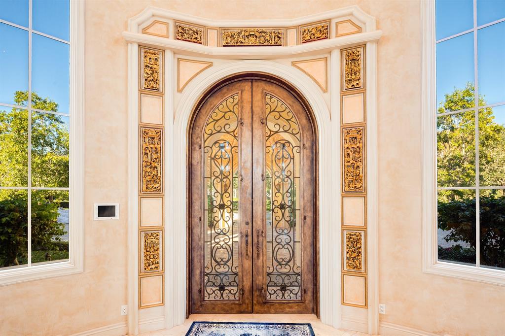 BEARS CLUB - Residential