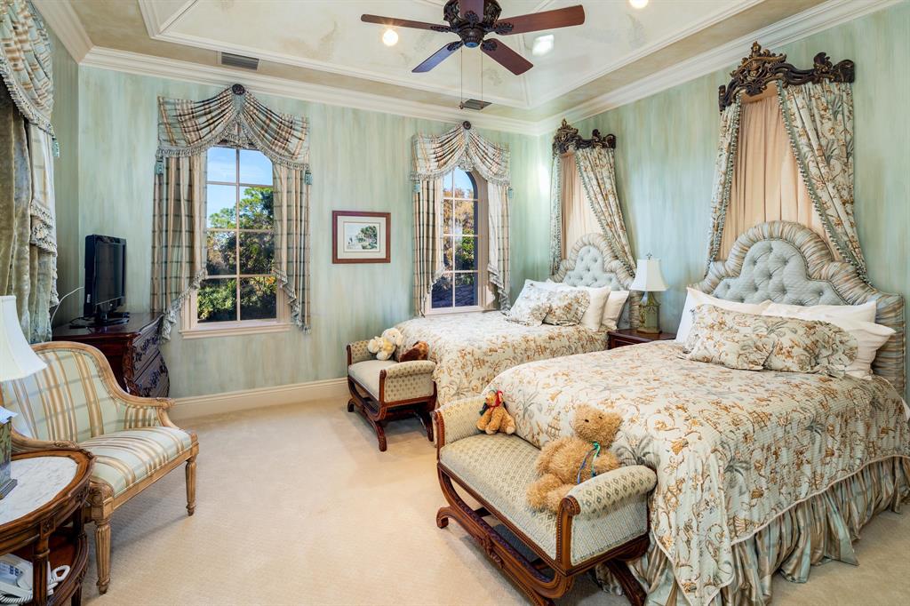 BEARS CLUB - Residential