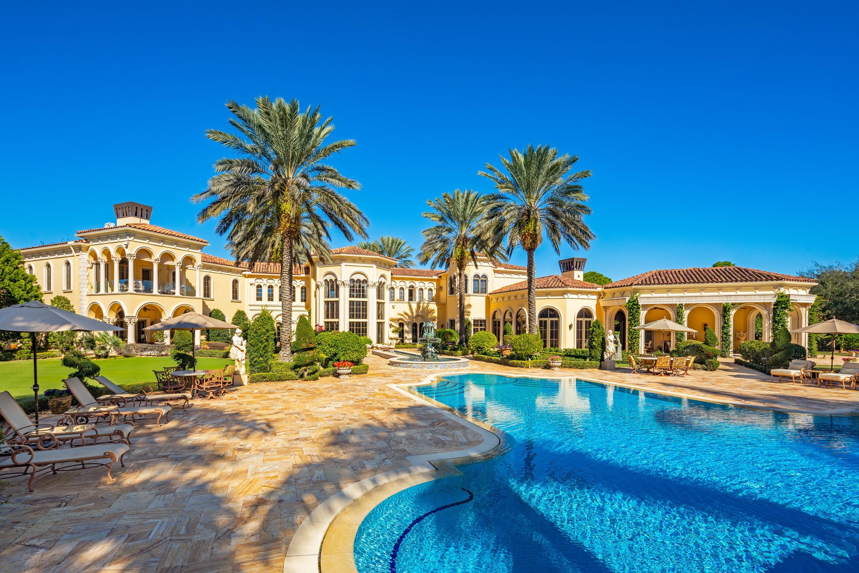 BEARS CLUB - Residential