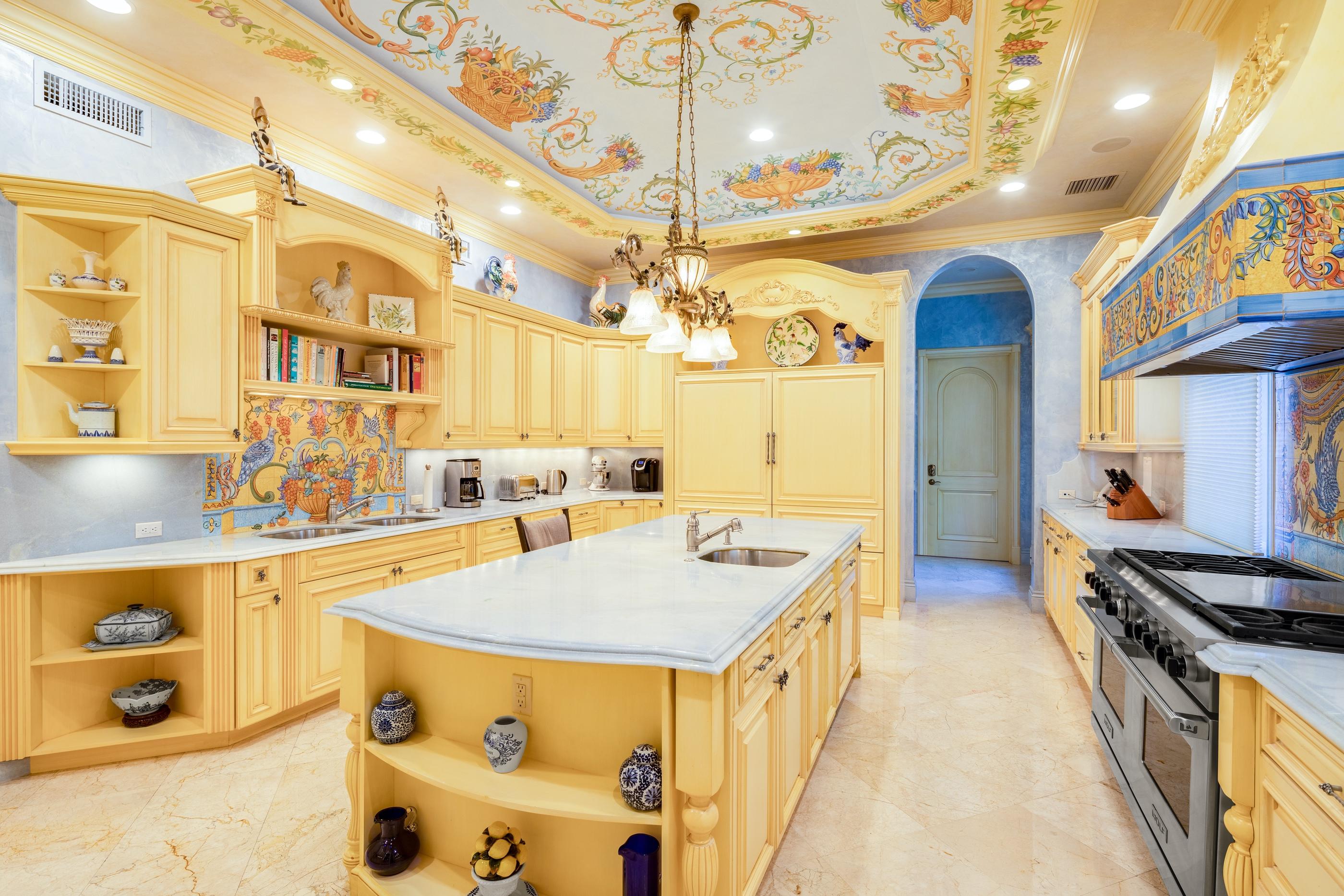 BEARS CLUB - Residential