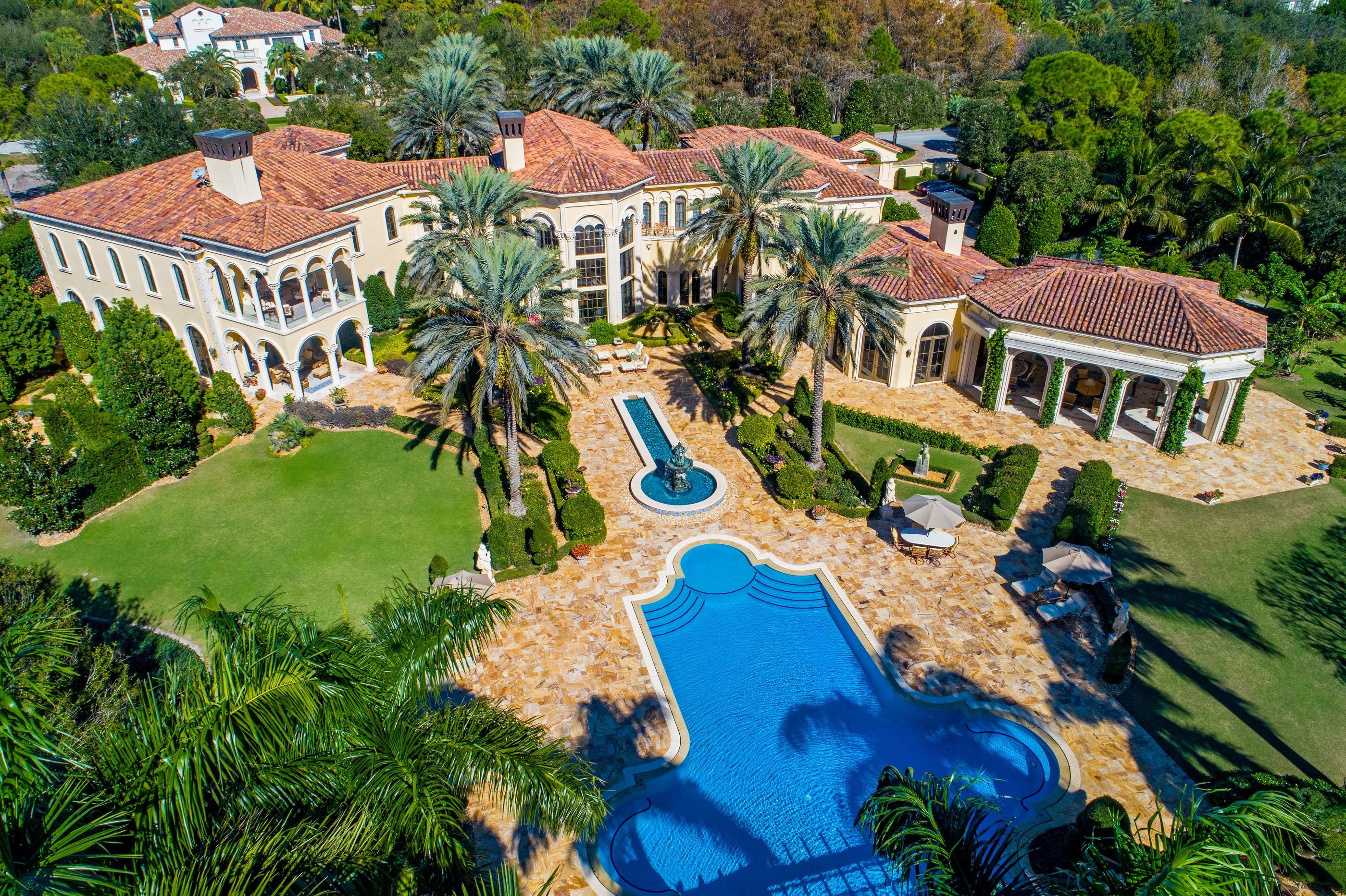 BEARS CLUB - Residential