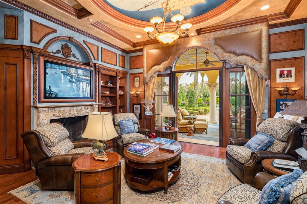 BEARS CLUB - Residential