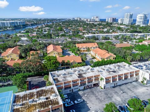 A home in Lauderdale By The Sea