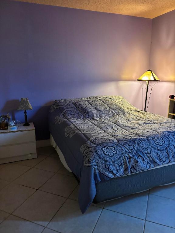 RAMBLEWOOD EAST CONDO - Residential