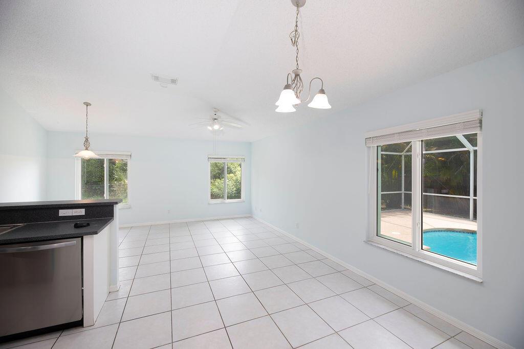 PORT ST LUCIE-SECTION 41 - Residential Lease