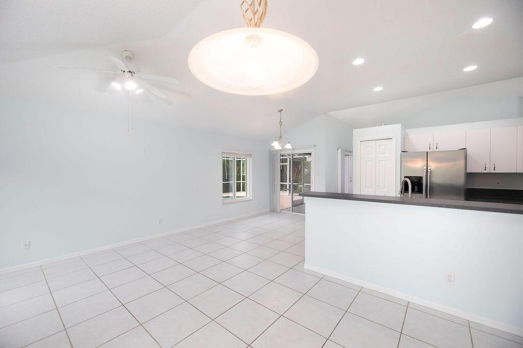 PORT ST LUCIE-SECTION 41 - Residential Lease