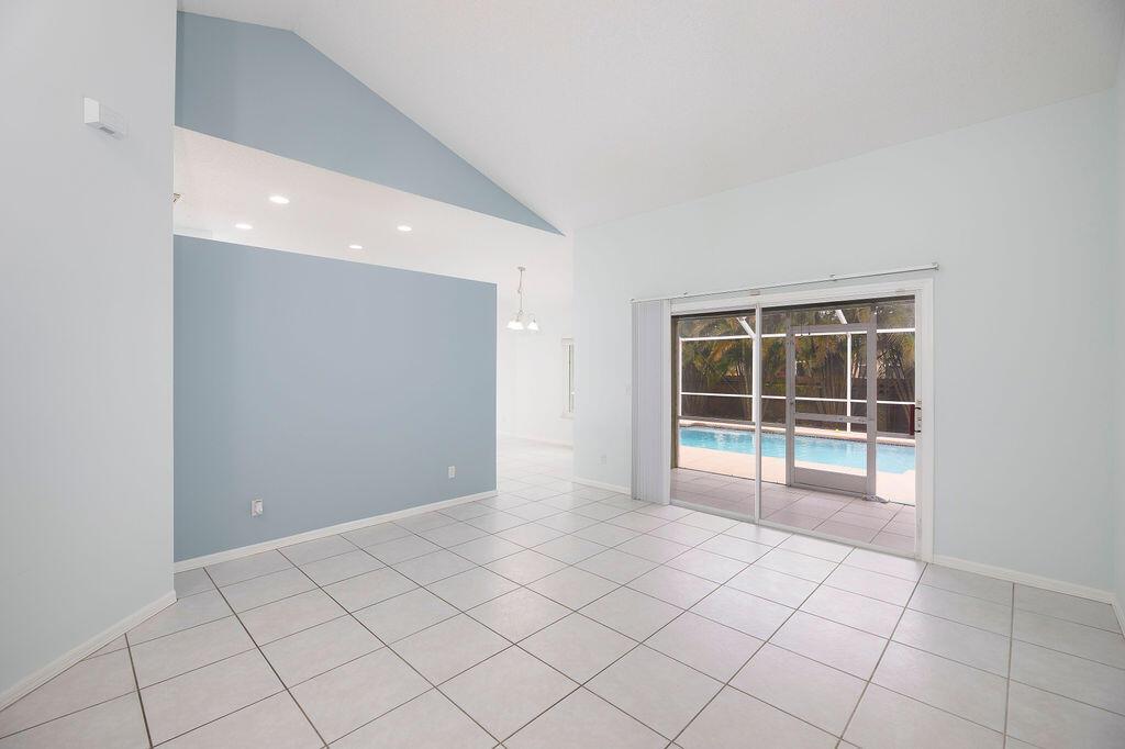 PORT ST LUCIE-SECTION 41 - Residential Lease