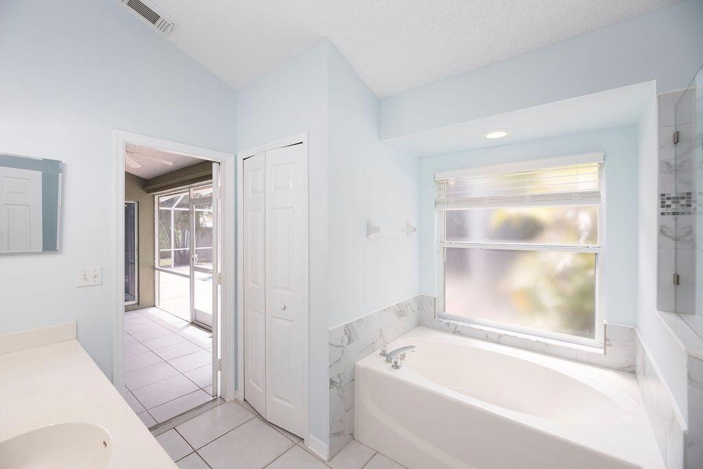 PORT ST LUCIE-SECTION 41 - Residential Lease