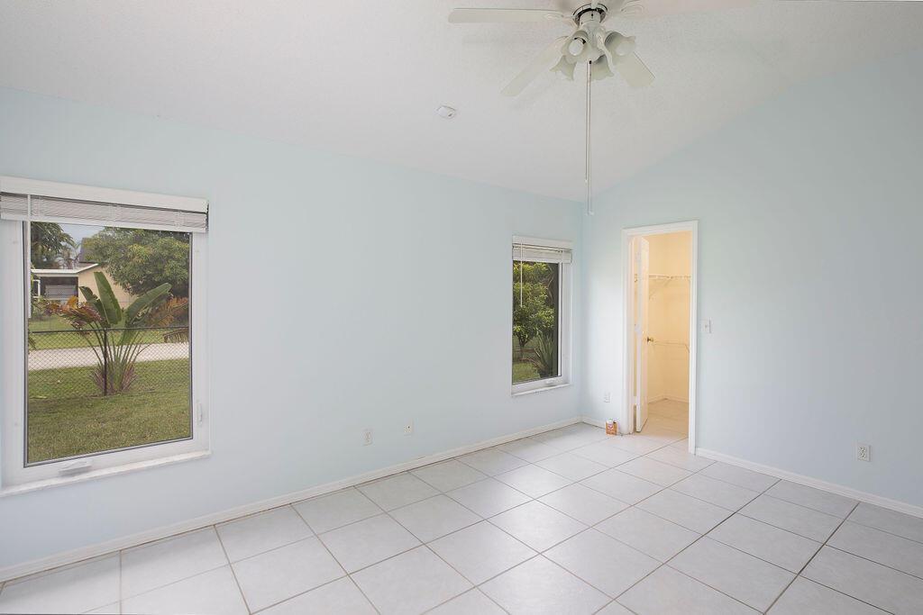 PORT ST LUCIE-SECTION 41 - Residential Lease