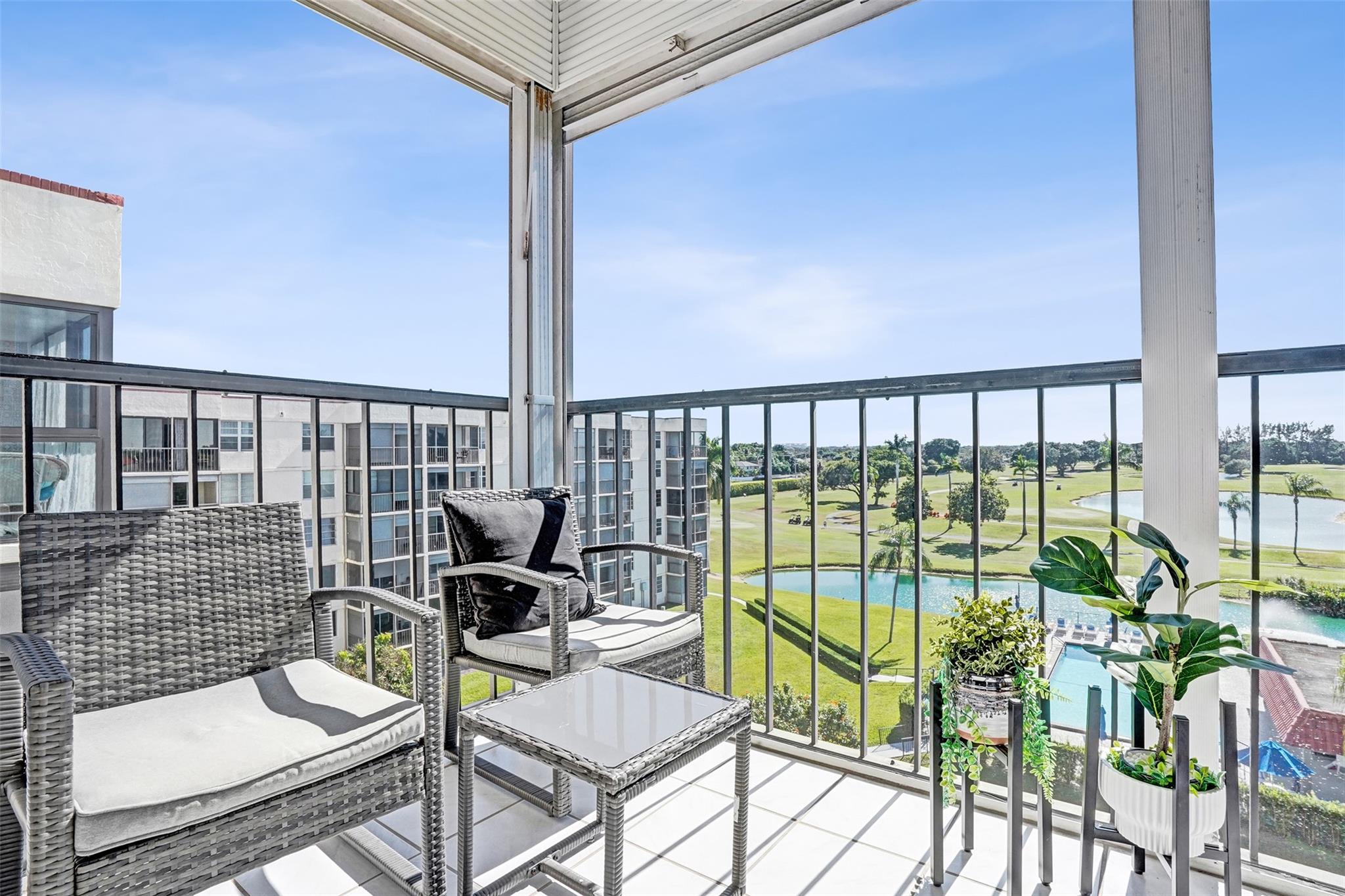 Hollybrook Golf & Tennis - Residential