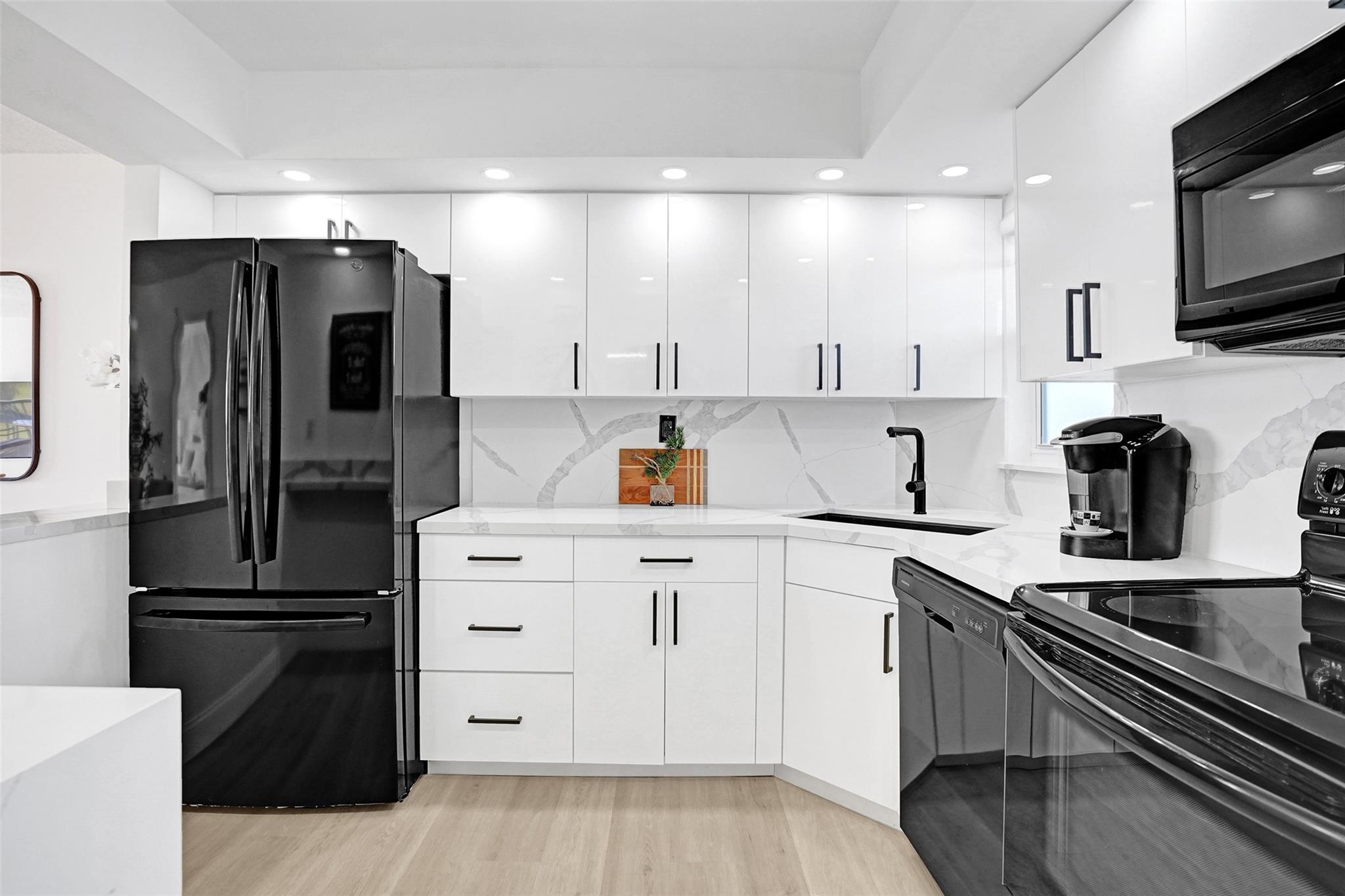 Hollybrook Golf & Tennis - Residential