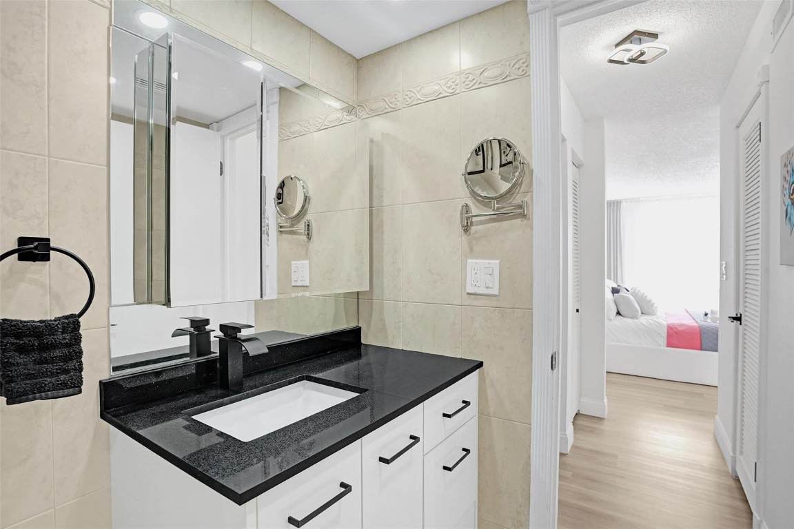 Hollybrook Golf & Tennis - Residential