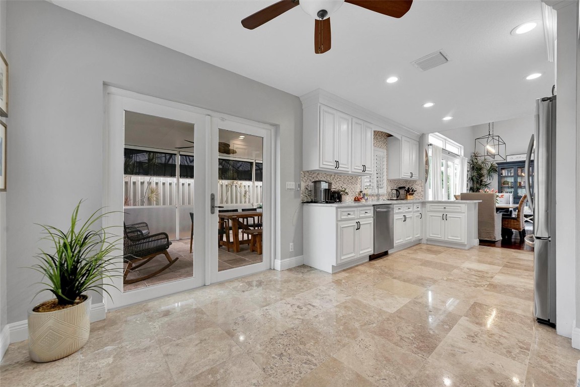 Palm Aire Oaks Course Est - Residential Lease