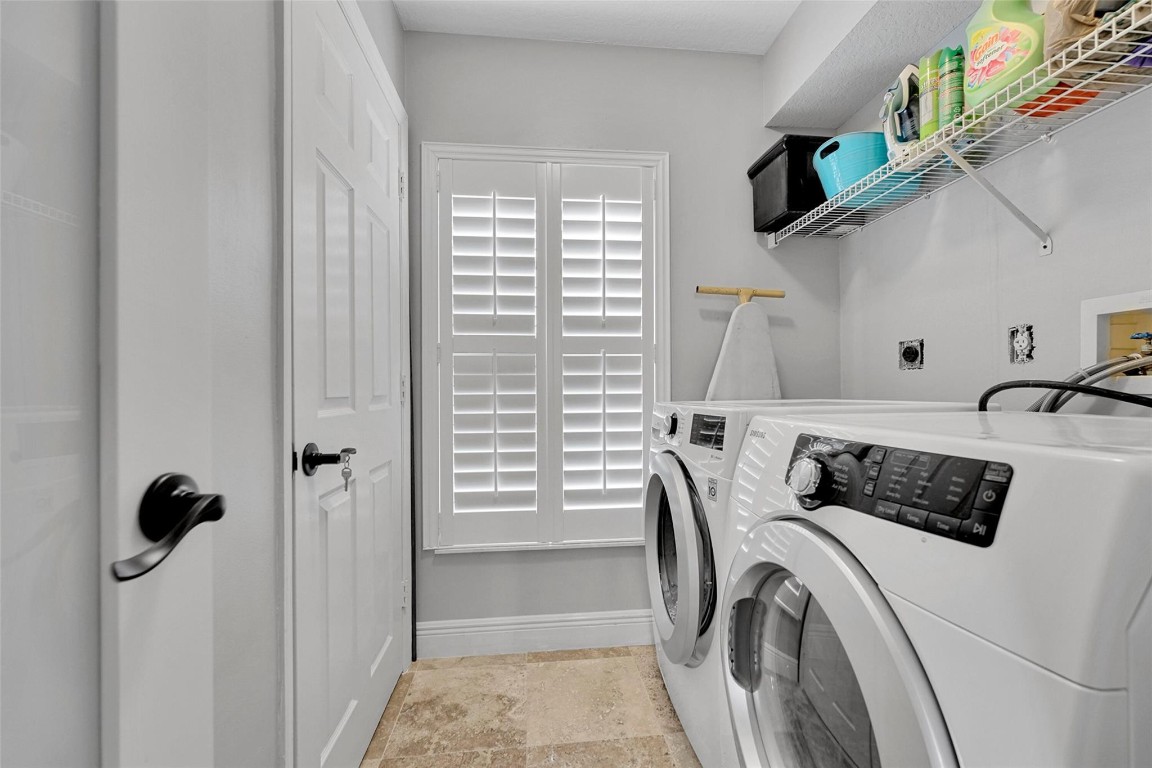 Palm Aire Oaks Course Est - Residential Lease