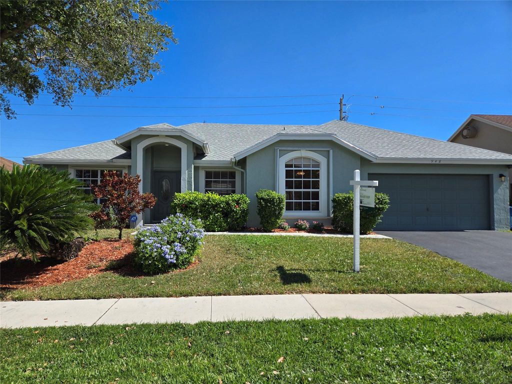 Photo of 948 SW 149th Terrace, Sunrise, FL 33326 (MLS # F10524321)