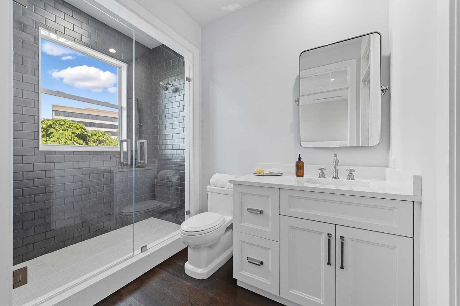 HIDDEN KEY NORTH - Residential