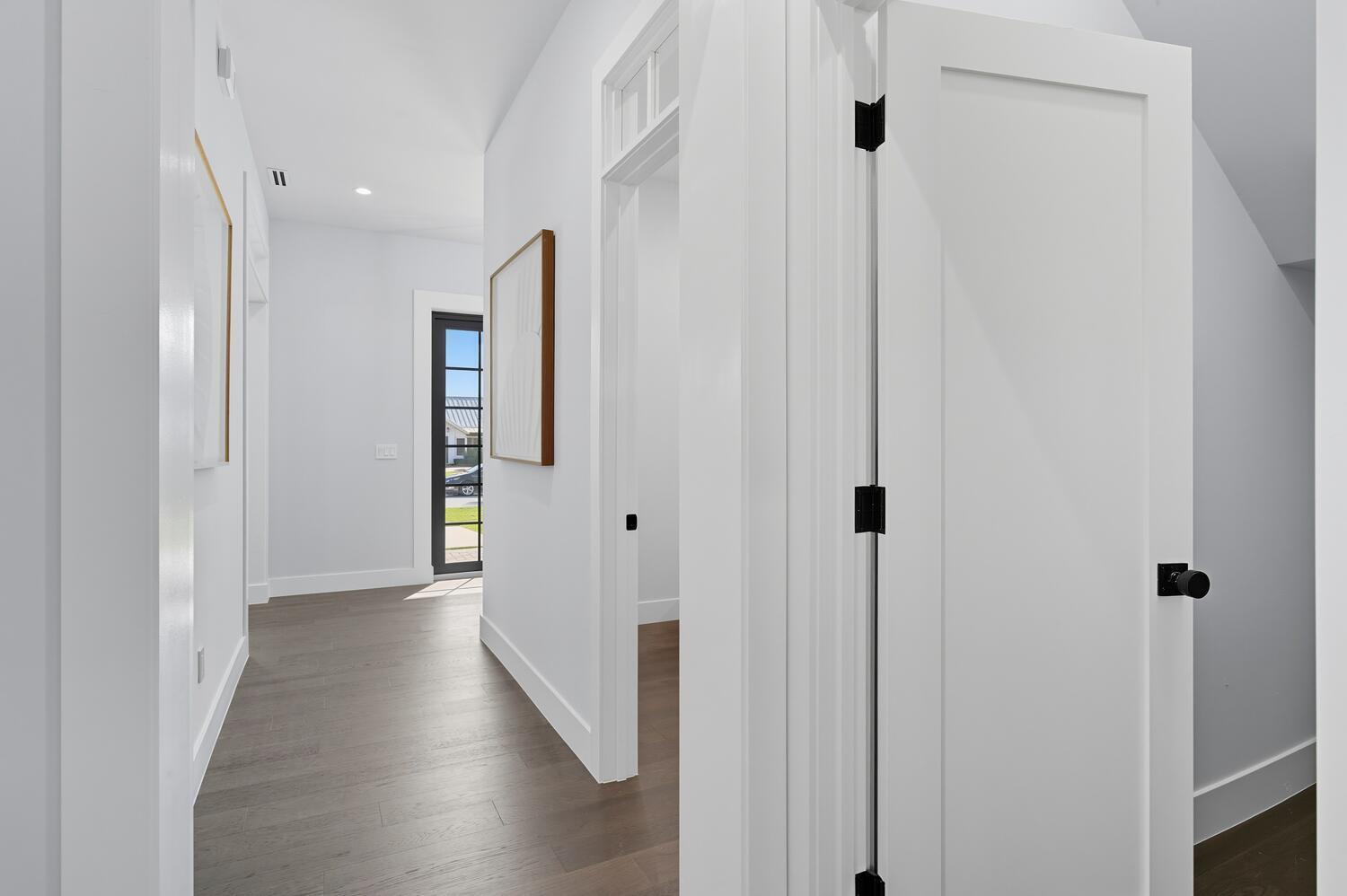 HIDDEN KEY NORTH - Residential