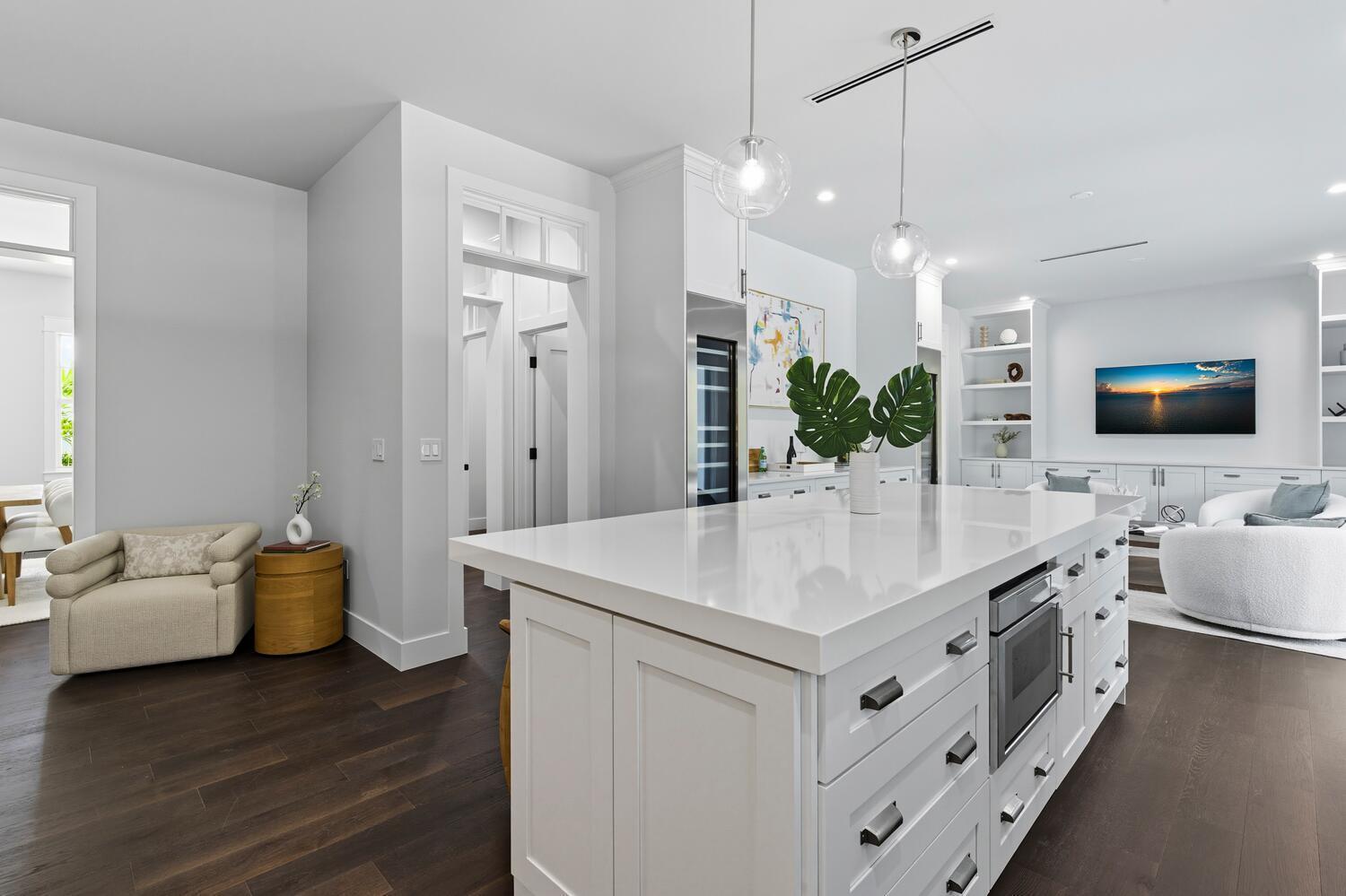 HIDDEN KEY NORTH - Residential