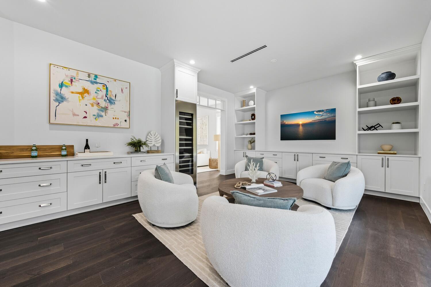 HIDDEN KEY NORTH - Residential