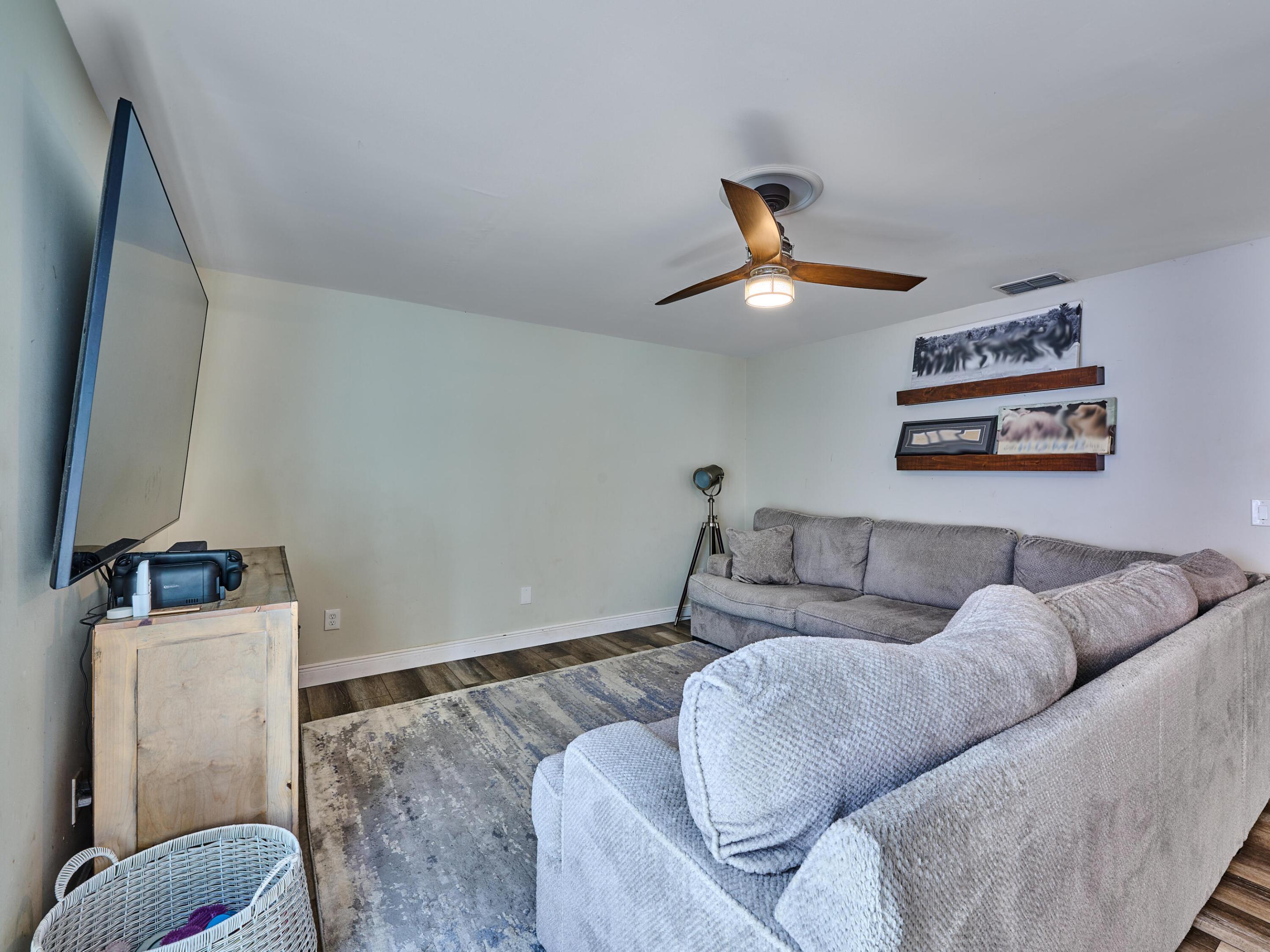 TRACT D OF MISSION BAY - Residential