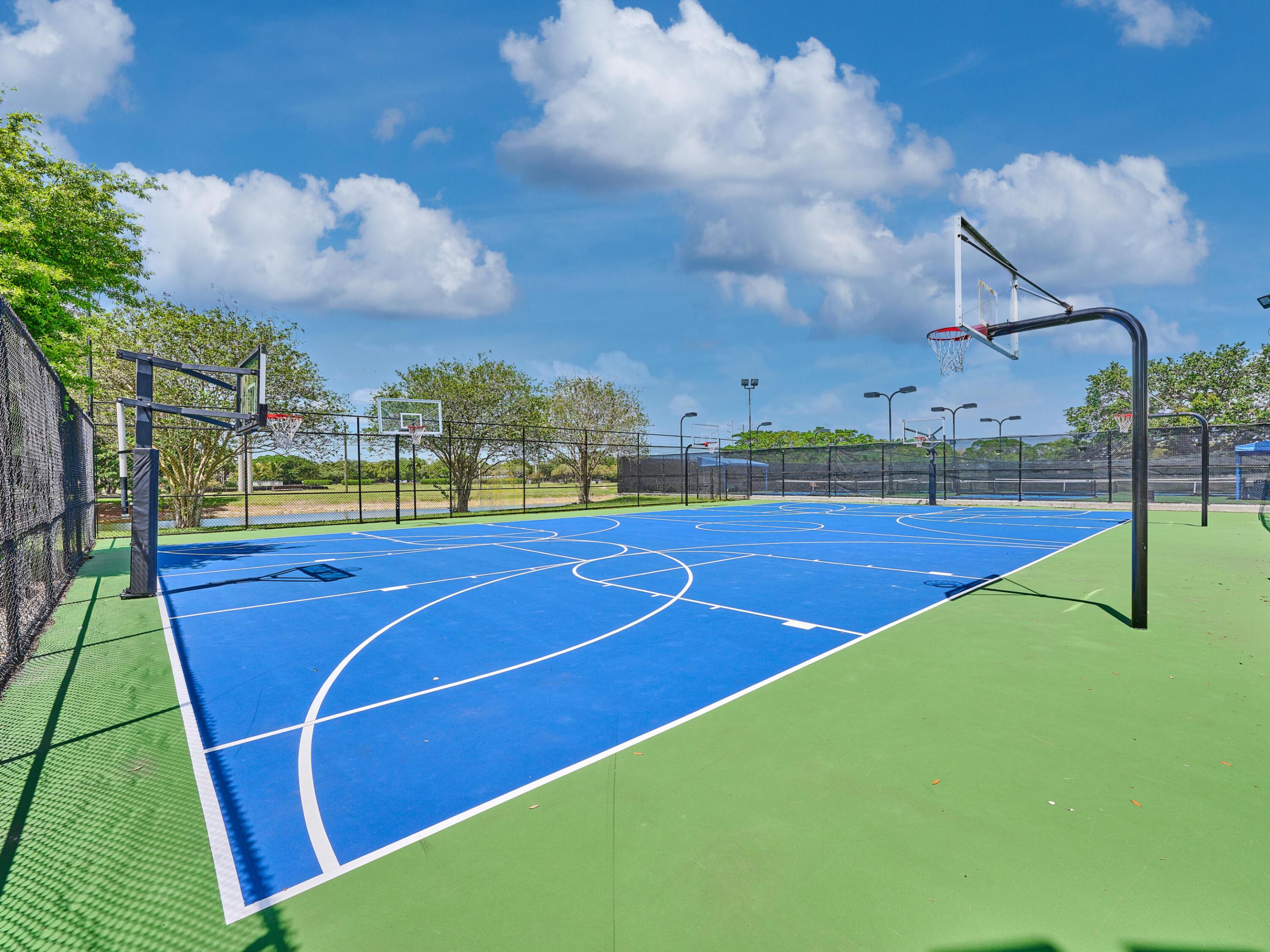 TRACT D OF MISSION BAY - Residential