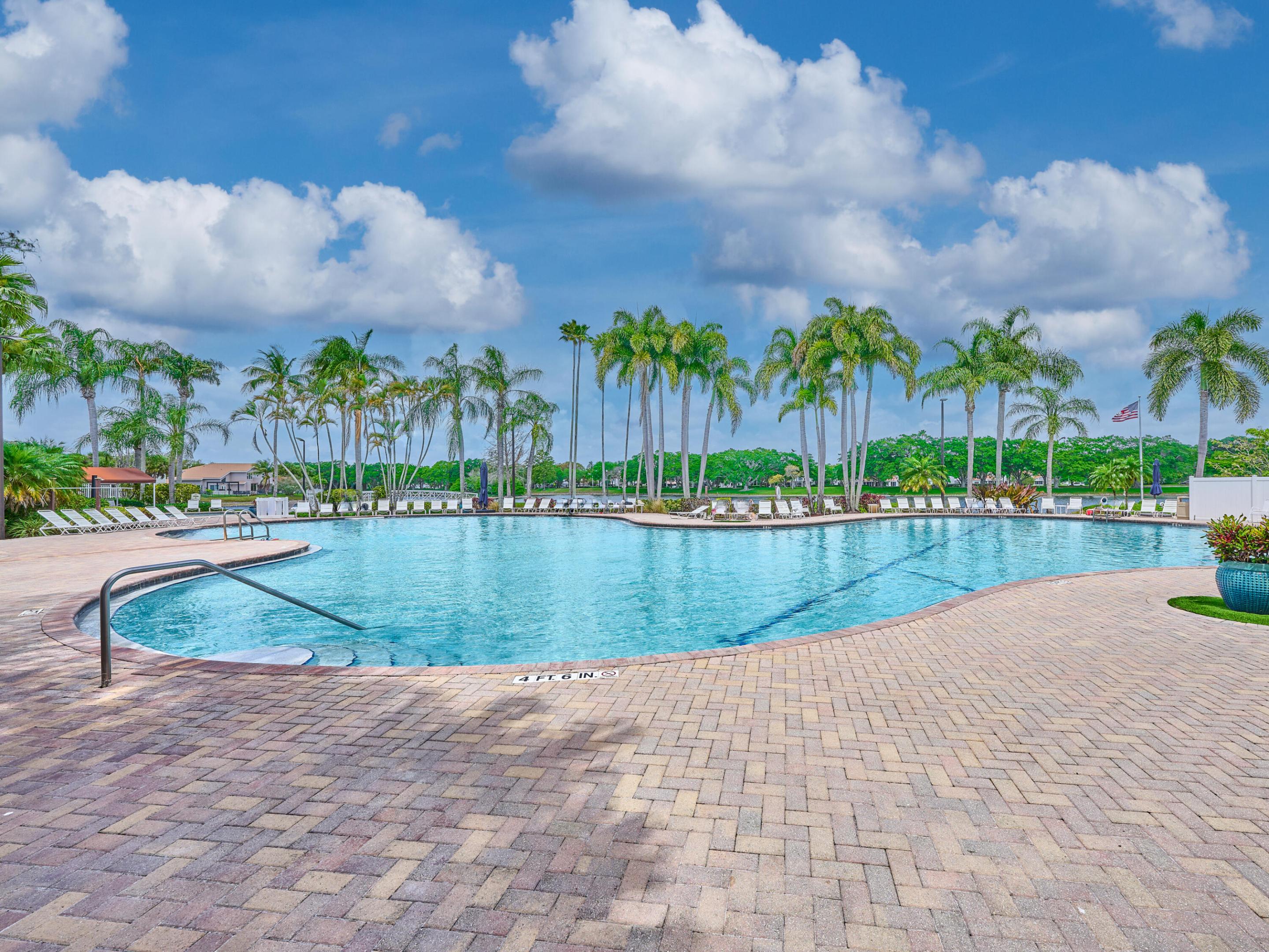 TRACT D OF MISSION BAY - Residential