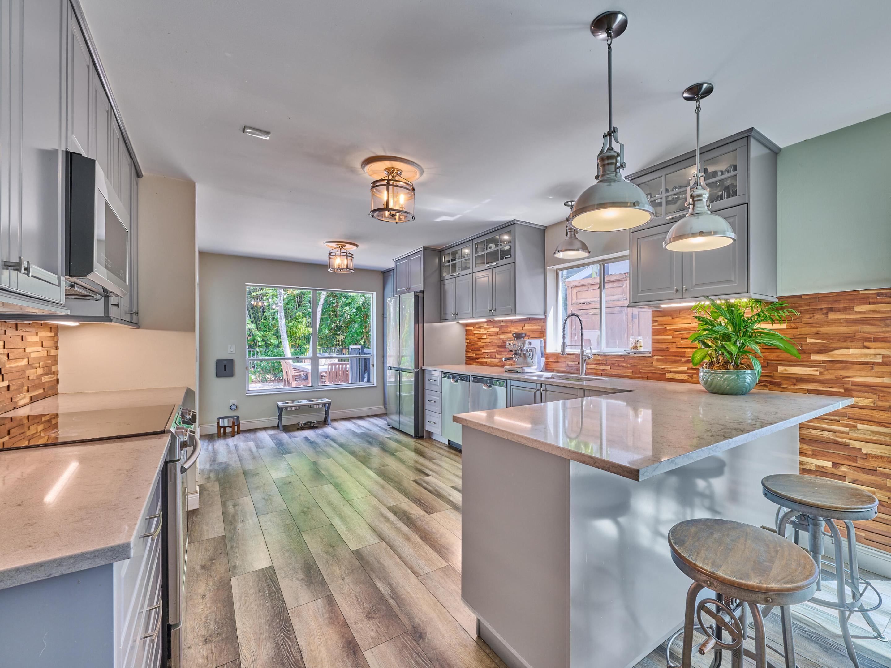 TRACT D OF MISSION BAY - Residential