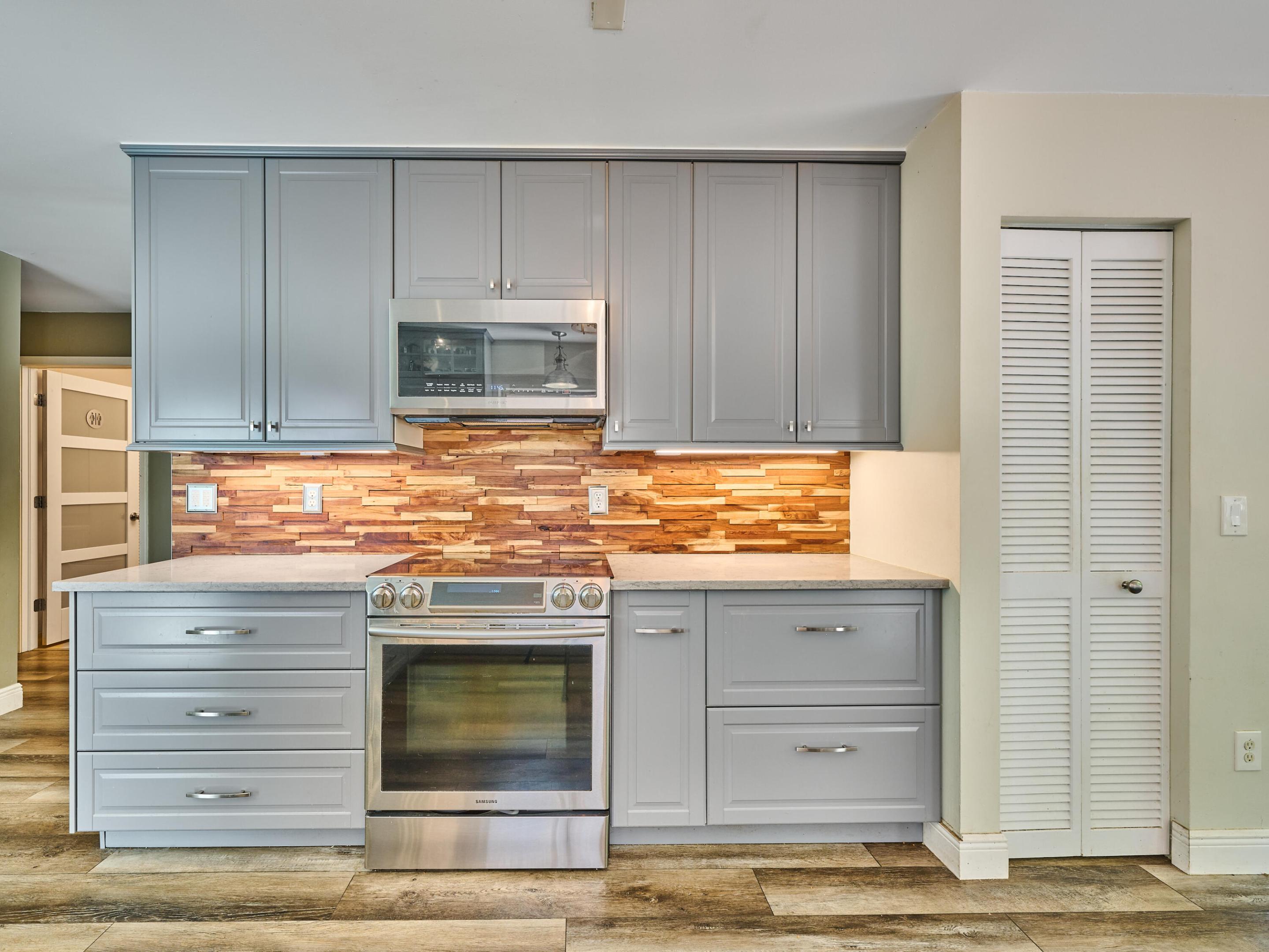 TRACT D OF MISSION BAY - Residential