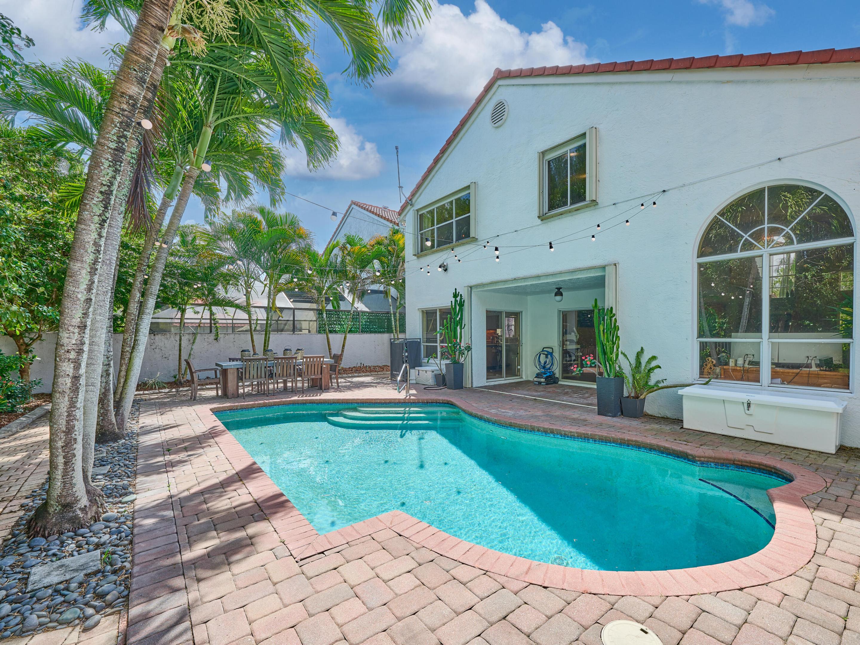 TRACT D OF MISSION BAY - Residential