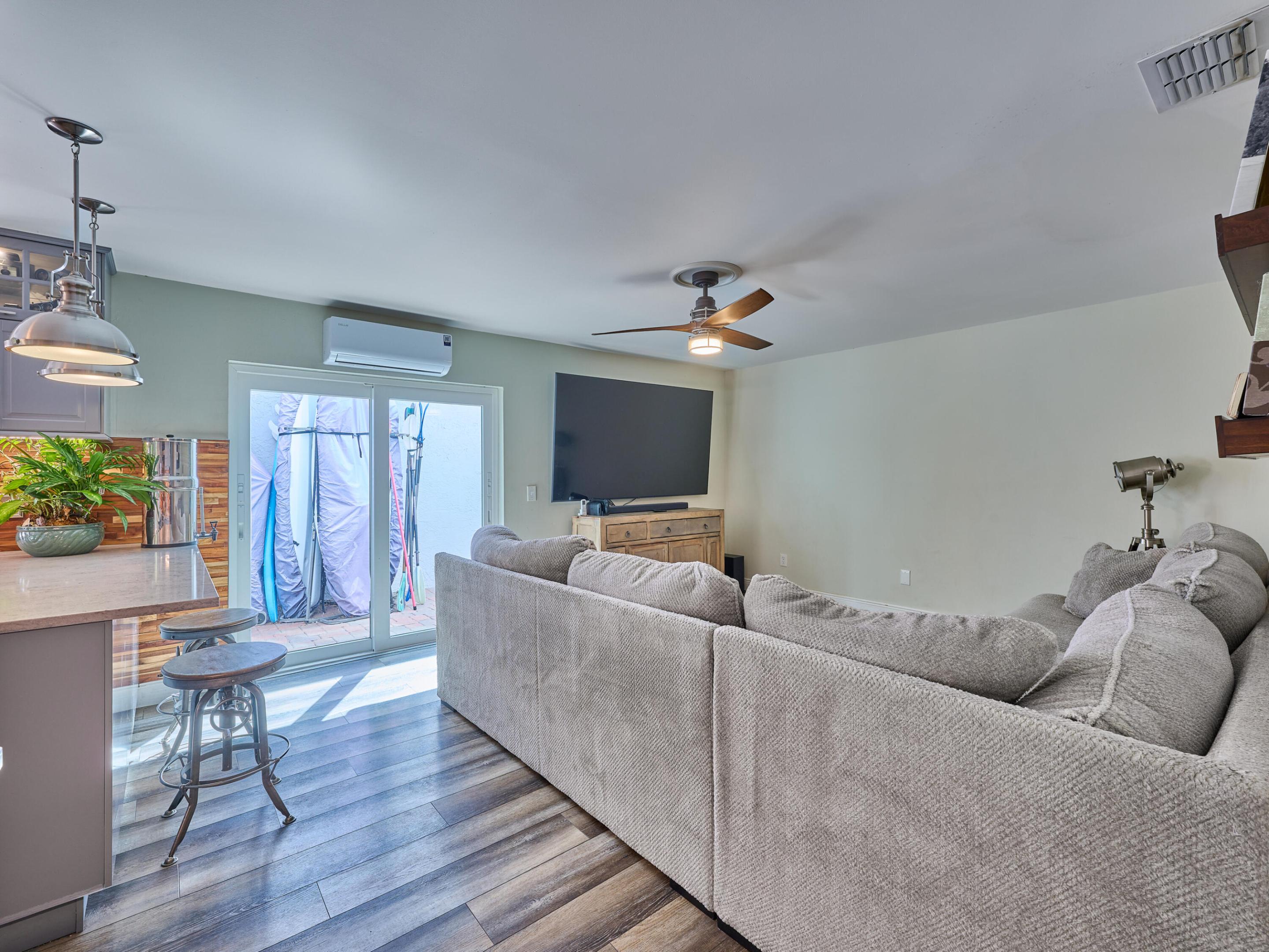 TRACT D OF MISSION BAY - Residential