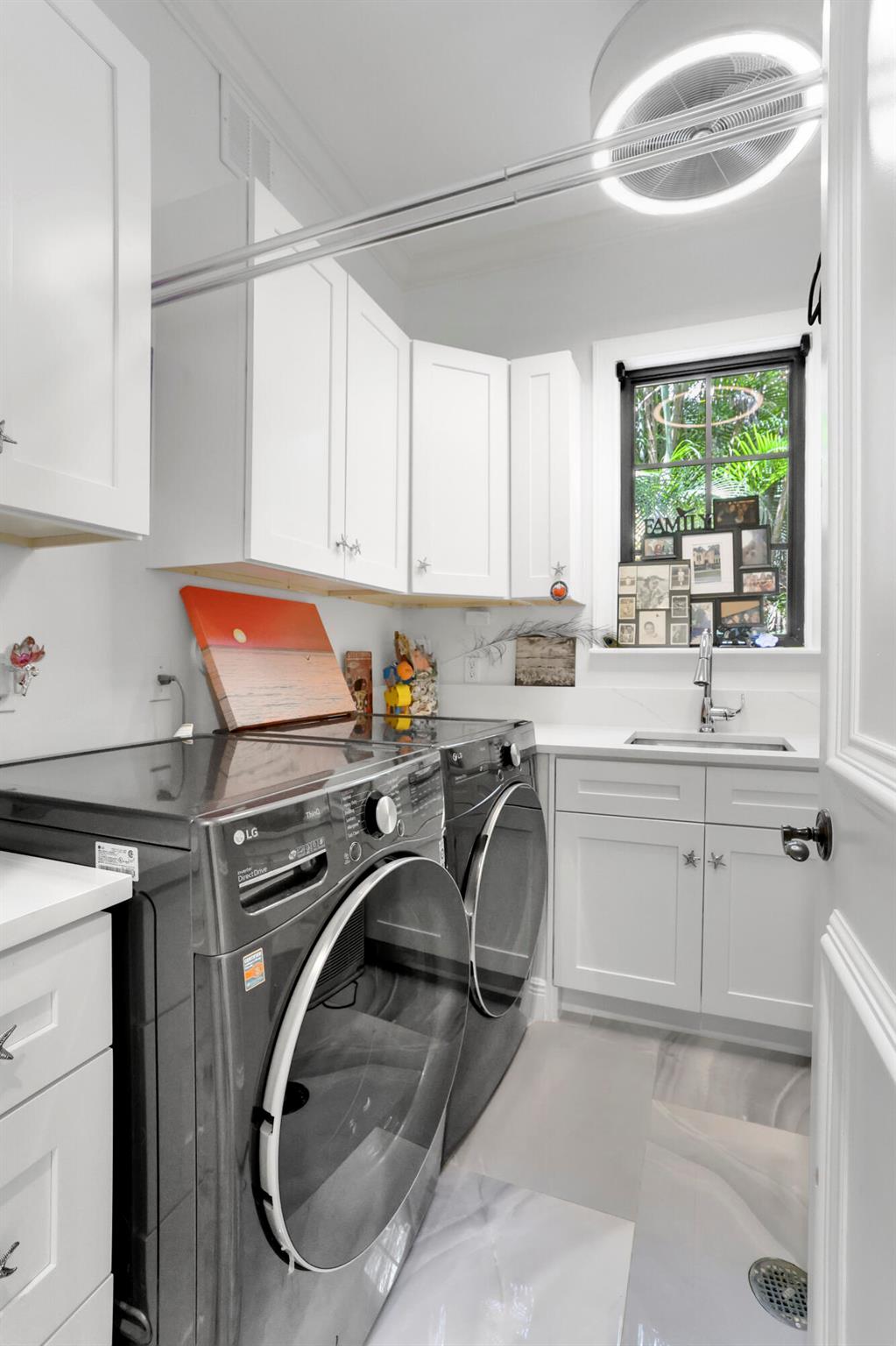 REIDS JOHN B VILLAGE - Residential Lease