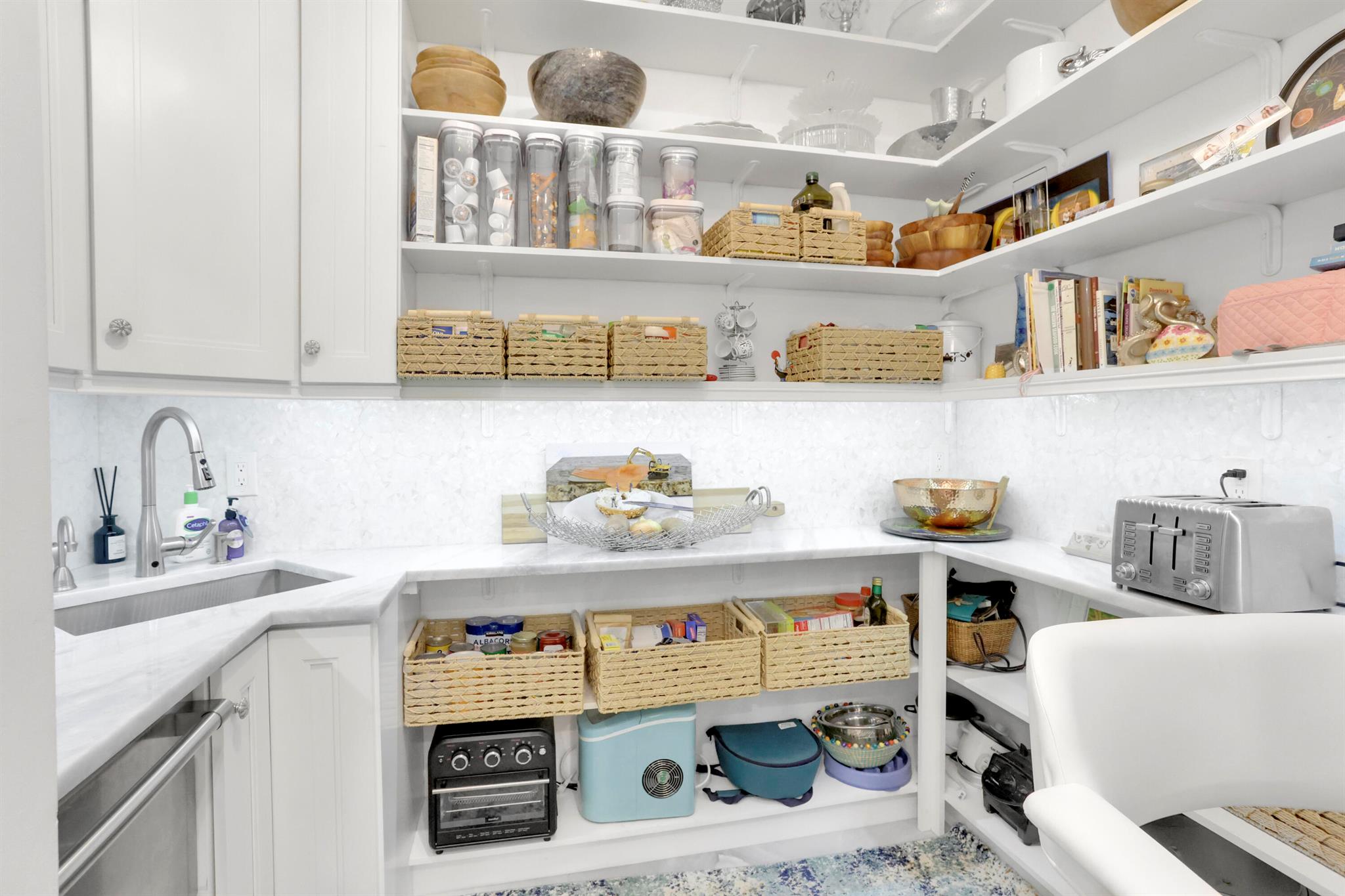 REIDS JOHN B VILLAGE - Residential Lease