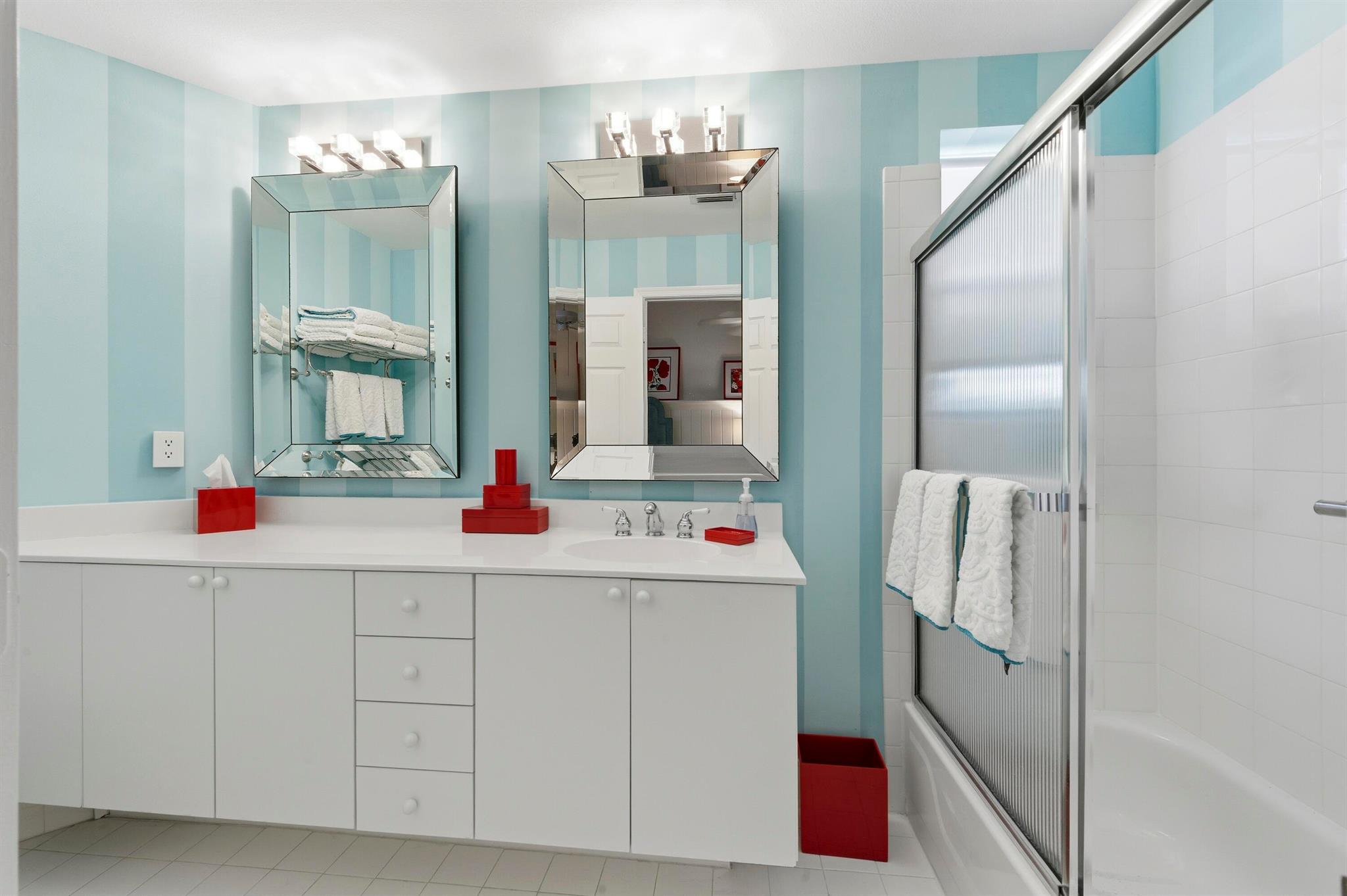 BALLENISLES - Residential