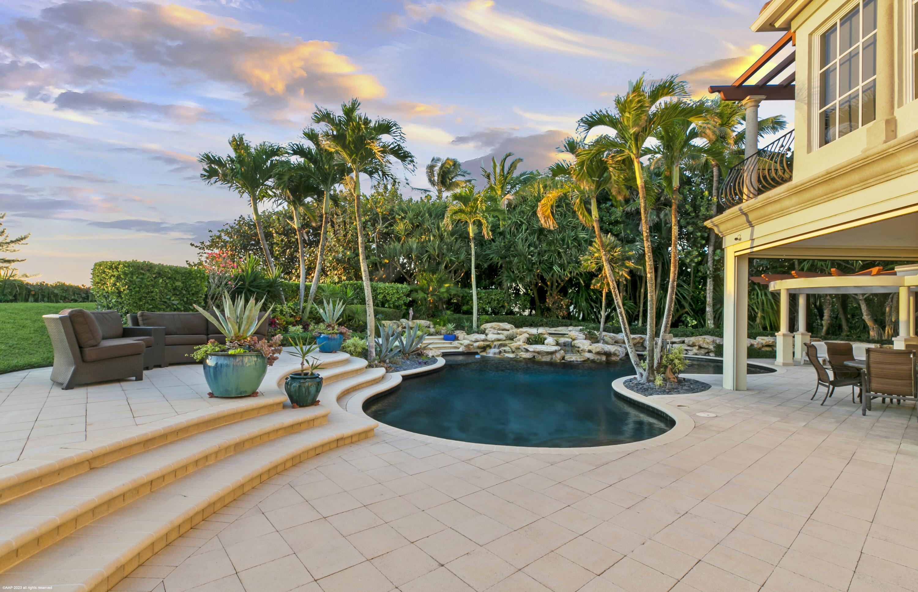 JUPITER ISLAND - Residential