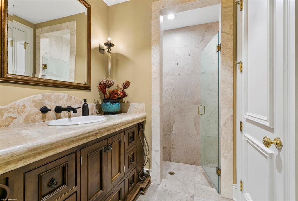 JUPITER ISLAND - Residential