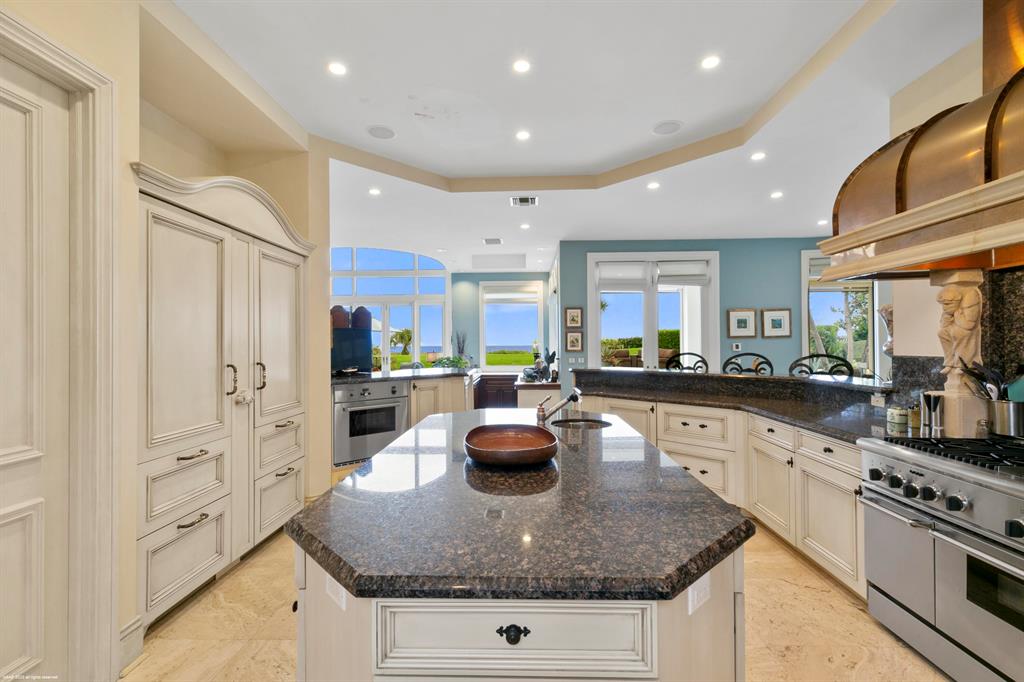 JUPITER ISLAND - Residential