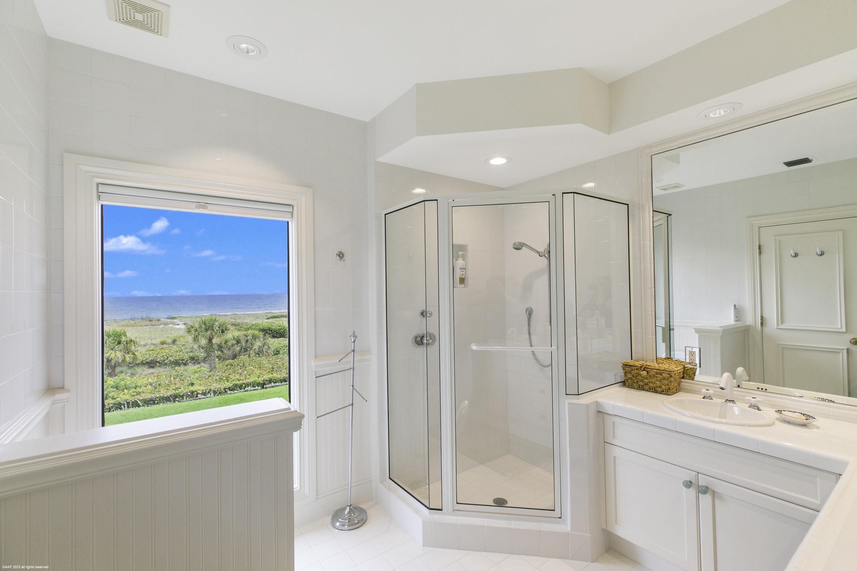 JUPITER ISLAND - Residential