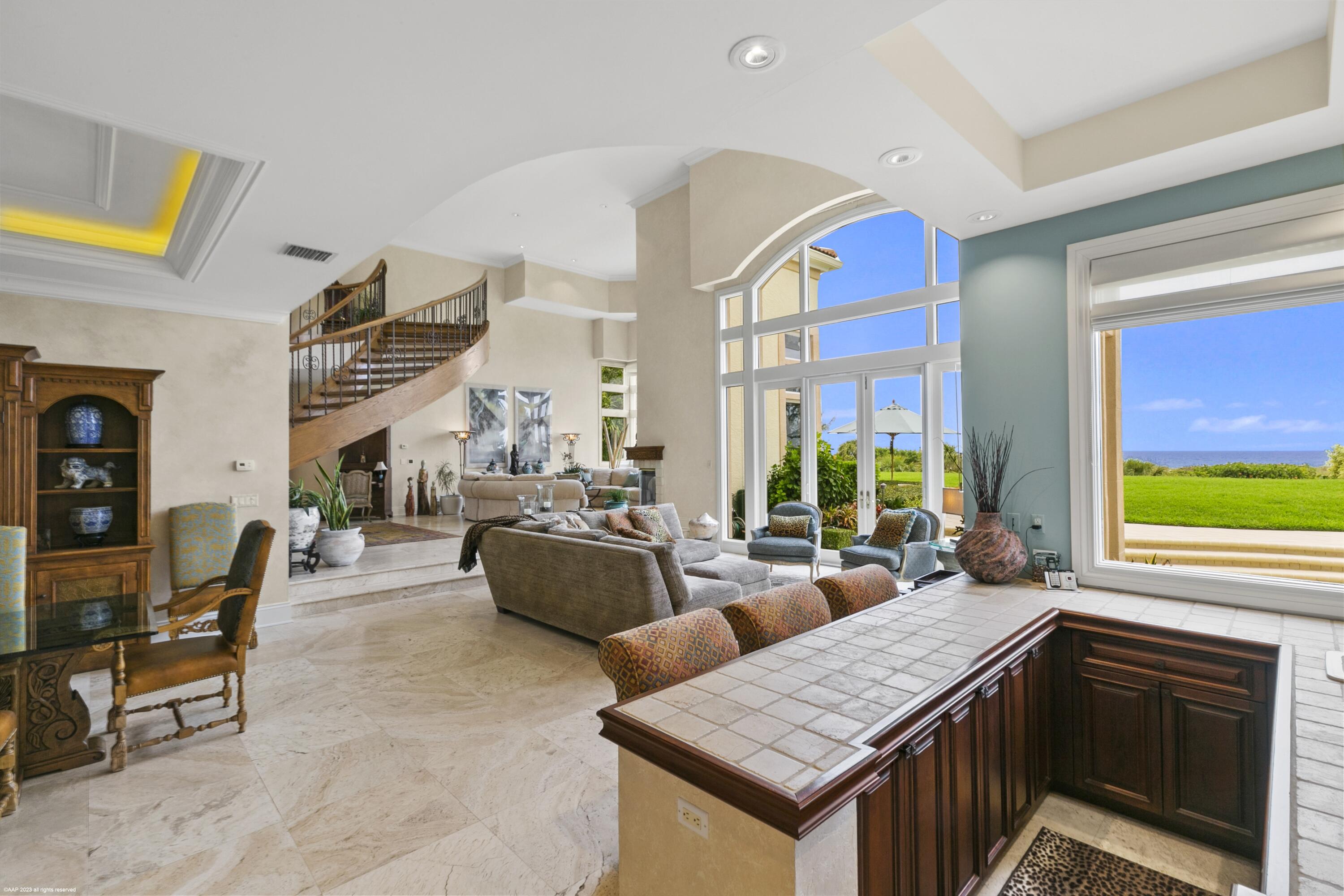 JUPITER ISLAND - Residential