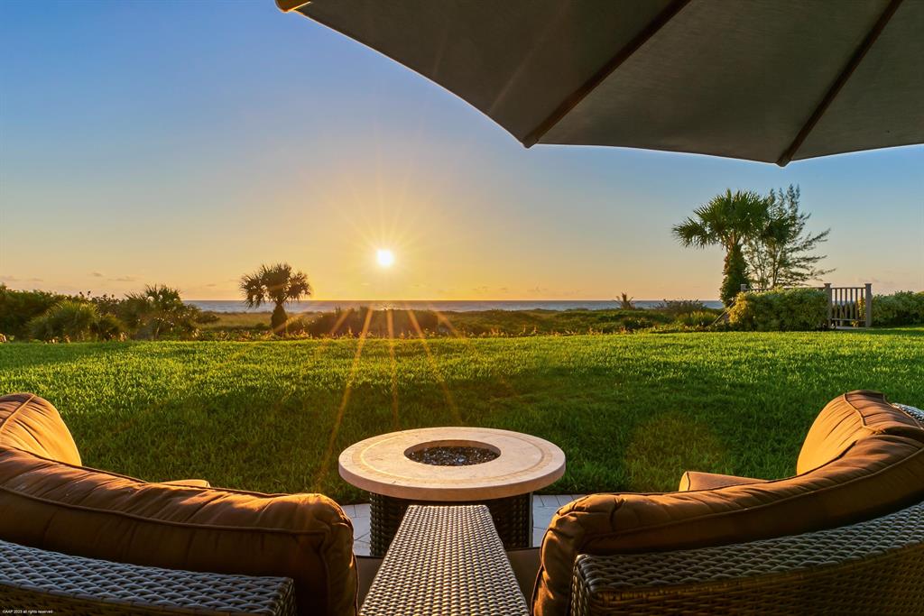 JUPITER ISLAND - Residential