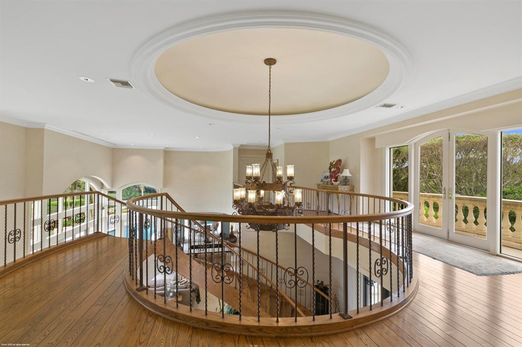 JUPITER ISLAND - Residential