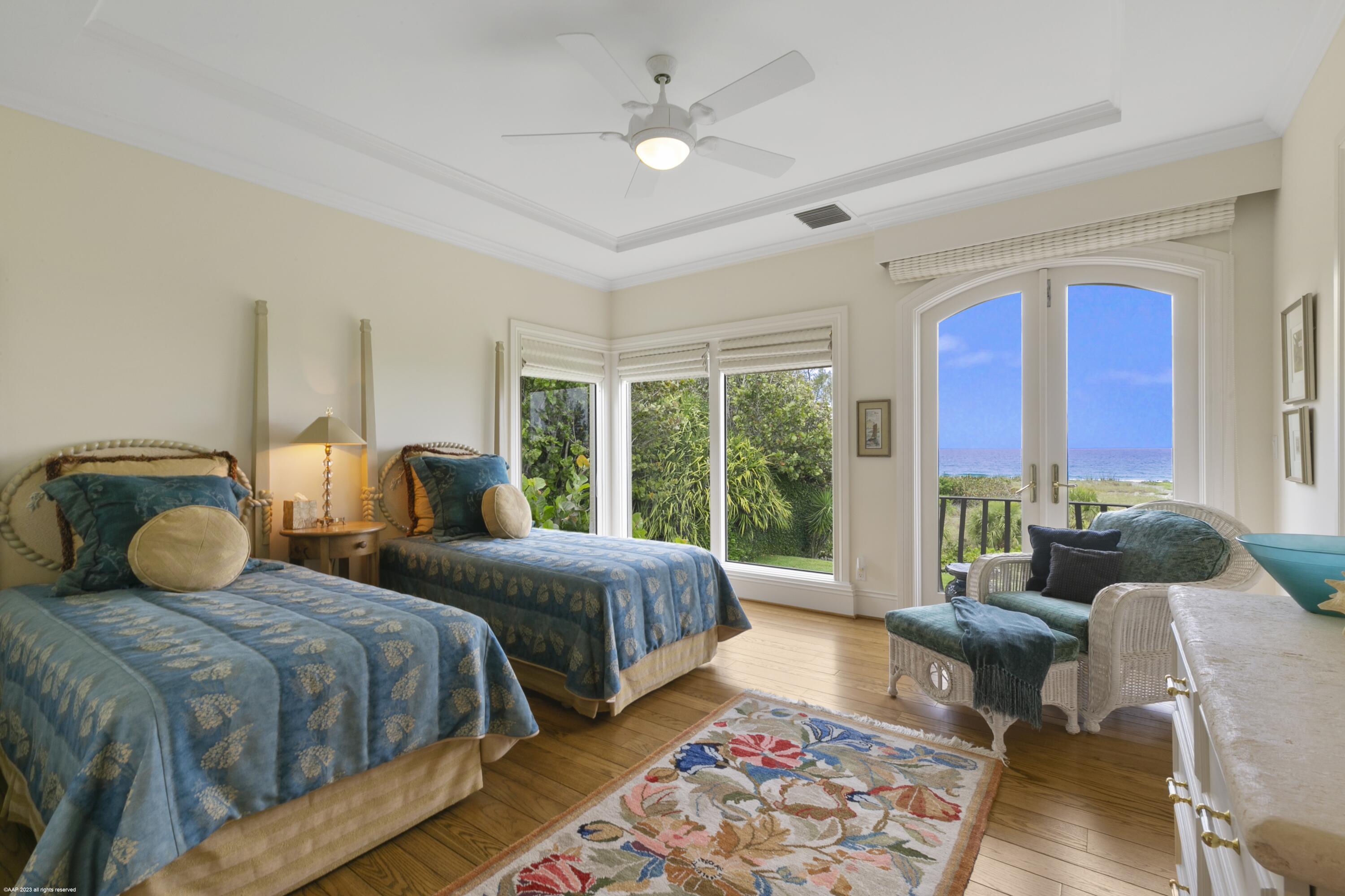 JUPITER ISLAND - Residential